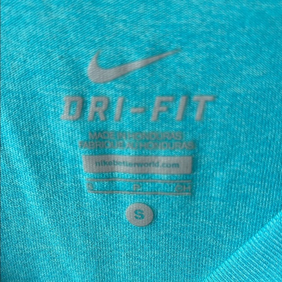 Nike Aqua Long Sleeve Top - Picture 2 of 2